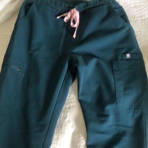 Figs Small Tall Yola Carribean blue